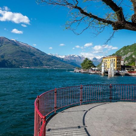 Casa In Riva Al Lago Varenna Exterior foto